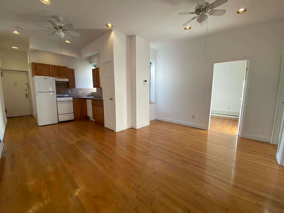 1st image of 113 W 106th St APT 6B