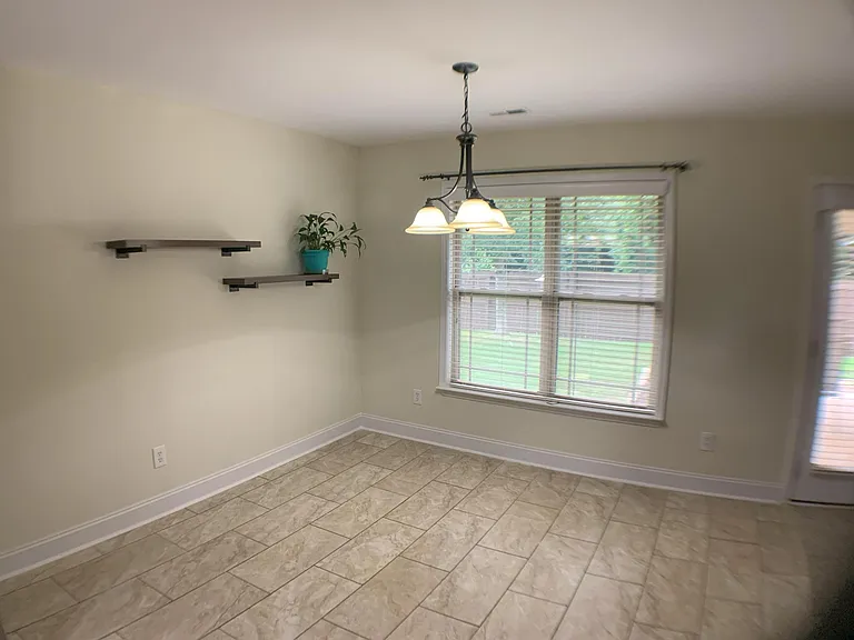 620 Summer Cove Cir NW — Photo 5