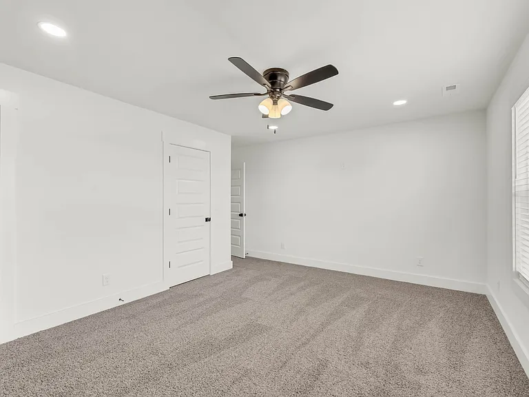 356 Front Ridge Cir — Photo 19