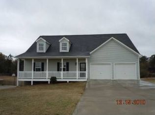 224 Polar Ln, Carrollton, GA 30117