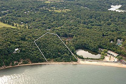 1st image of 11 Serpentine Dr
