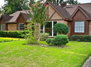 6011 Warm Springs Rd, Houston, TX 77035