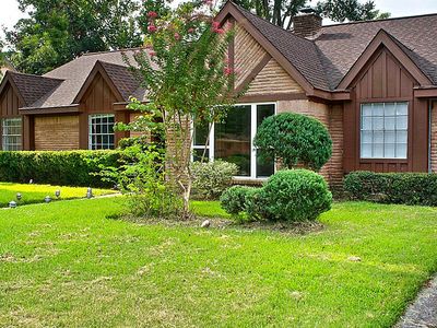 6011 Warm Springs Rd, Houston, TX, 77035