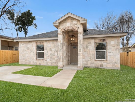 2344 DELGADO ST, San Antonio, TX 78228
