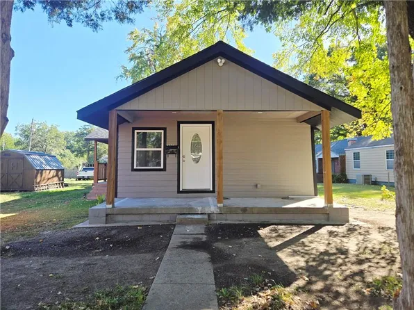 205 W 20th St, Pittsburg, KS 66762