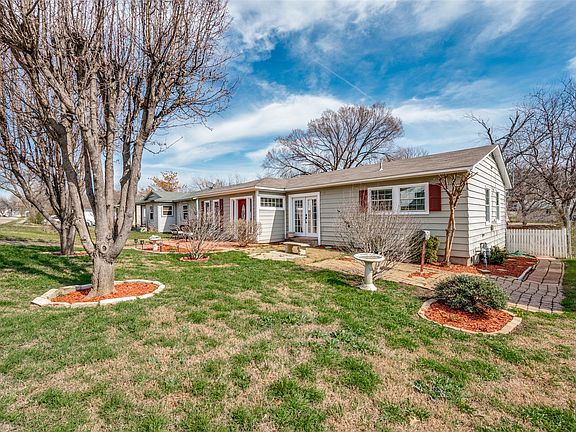 4th image of 13910 Albemarle Dr