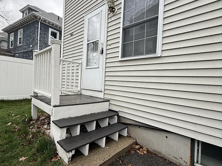 5 Kensington Park — Photo 27