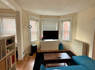 22 Hemenway St #1, Boston, MA 02115