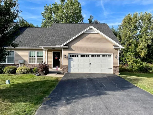 1640 Nathaniel Poole Trl, Brockport, NY 14420