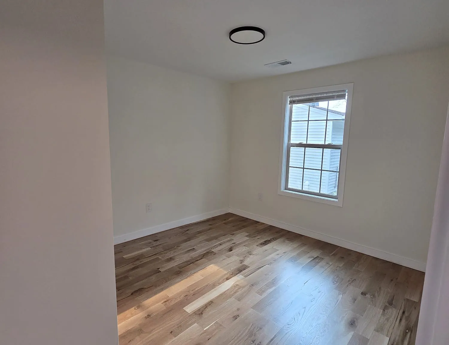 3 bed, $2,500 — Photo 4