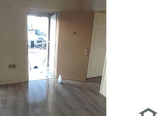 314 W 93rd St, Los Angeles, CA 90003