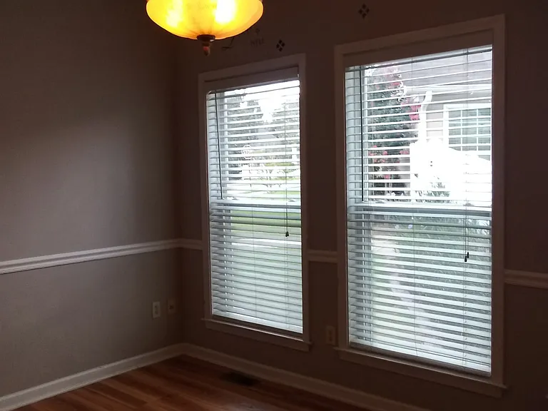 403 Saint Dunstans Ct — Photo 17