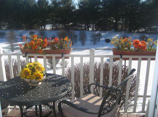 17 Gracie Rd, East Hanover, NJ 07936