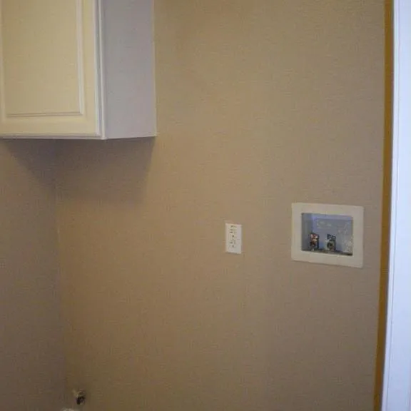 643 Laxford Rd — Photo 10