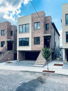 5105 Meadowview Ave, North Bergen, NJ, 07047