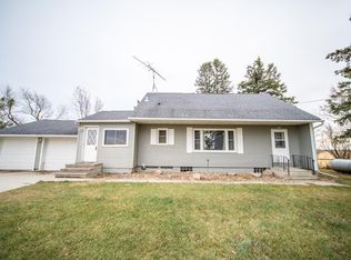 25827 State Highway 30, Hayfield, MN 55940