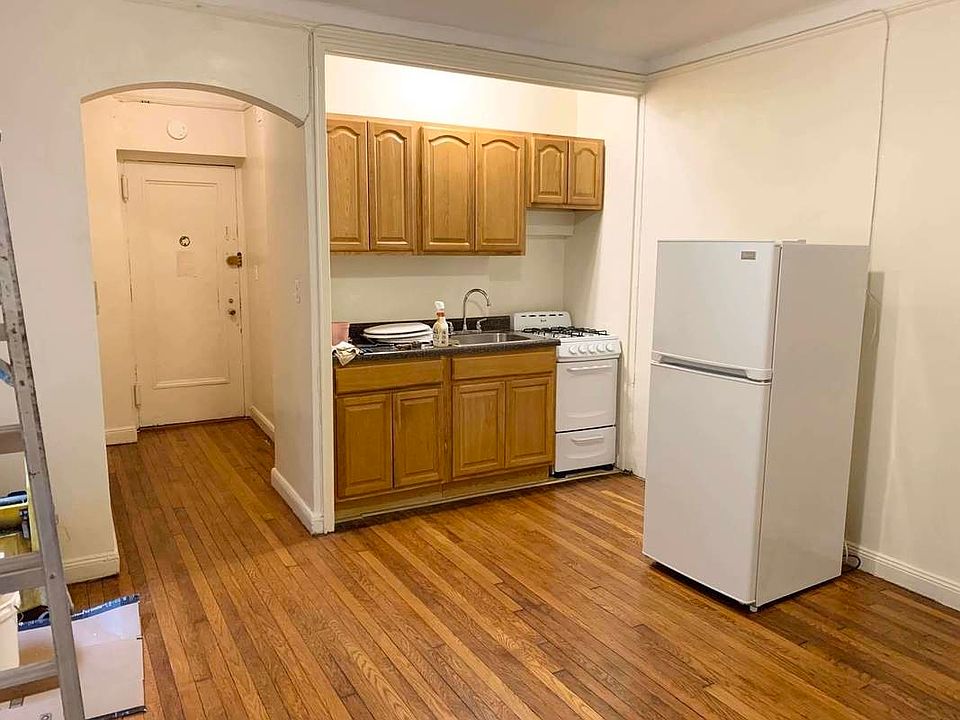 1st image of 540 Ocean Ave #1C