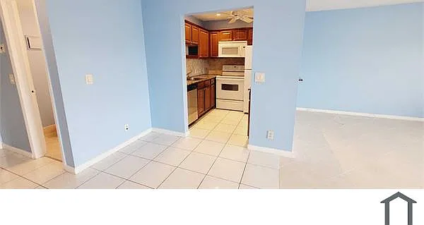 534 Mansfield M #534 — Photo 4