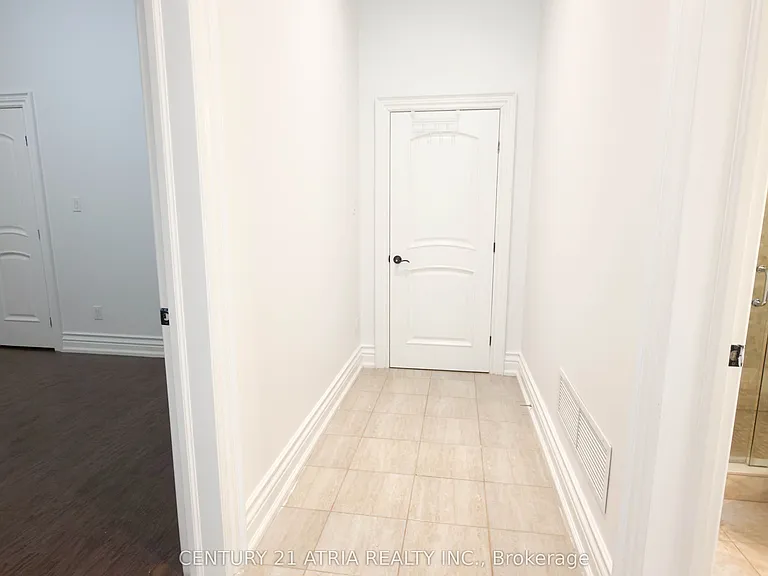183 Ellerslie Ave #BASEMENT — Photo 6