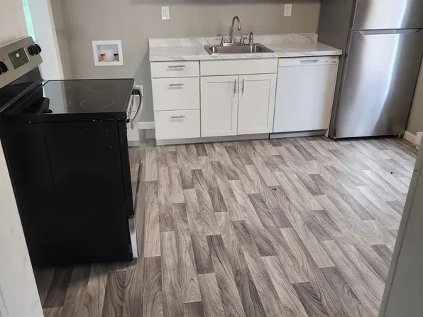 108 E Ruby Ave, Gastonia, NC 28054