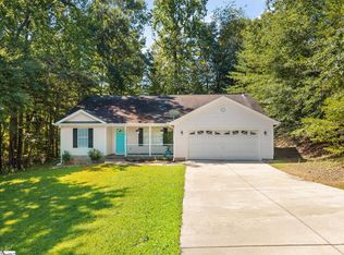 210 Abigail Ln, Greer, SC 29651