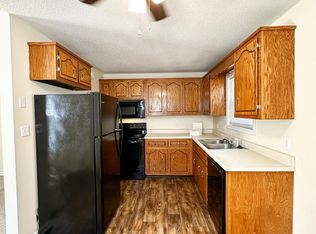 112 Ballygar St APT F, Clarksville, TN 37043