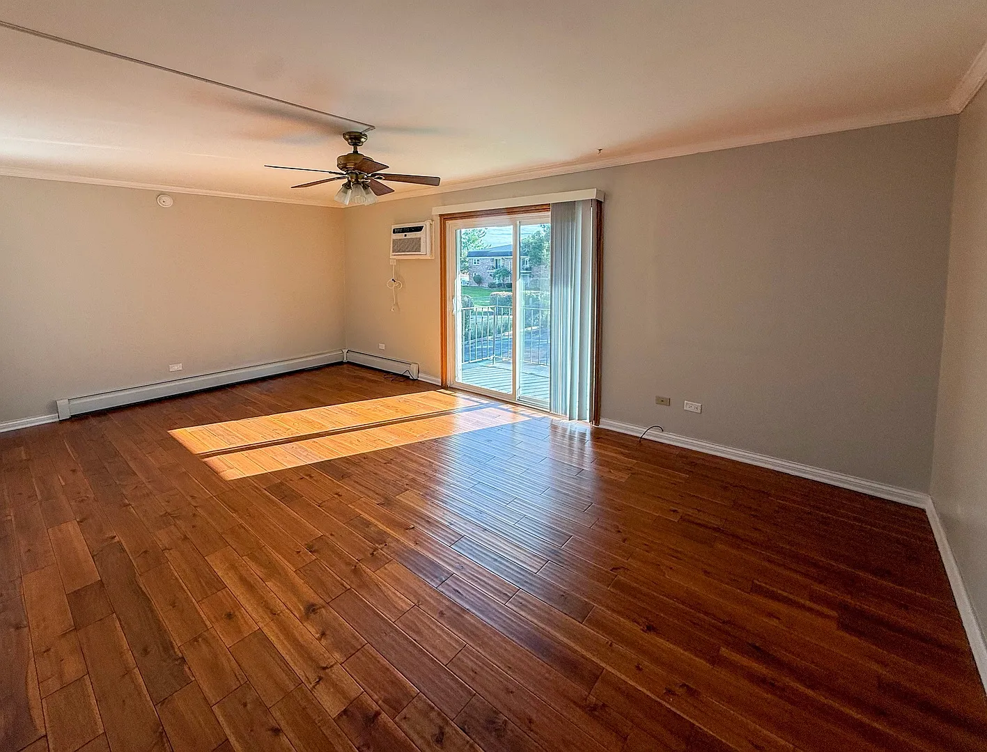 2 bed, $1,700 — Photo 2