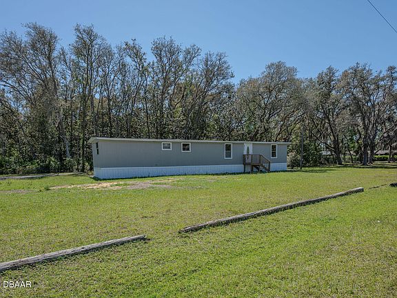 4th image of 44231 E Lake Dr