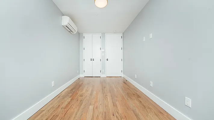 Rented by Nooklyn NYC LLC | media 38