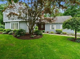 3 Louis W Farley Dr, Framingham, MA 01702