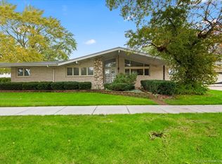 9541 S Kolin Ave, Oak Lawn, IL 60453