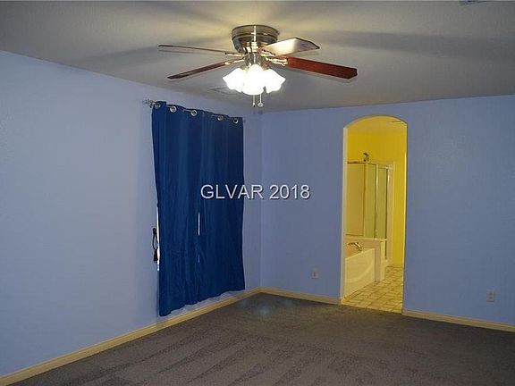 3rd image of 6037 Glenborough St