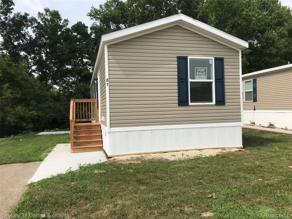 6564 E Michigan Ave Trailer 87, Saline, MI 48176