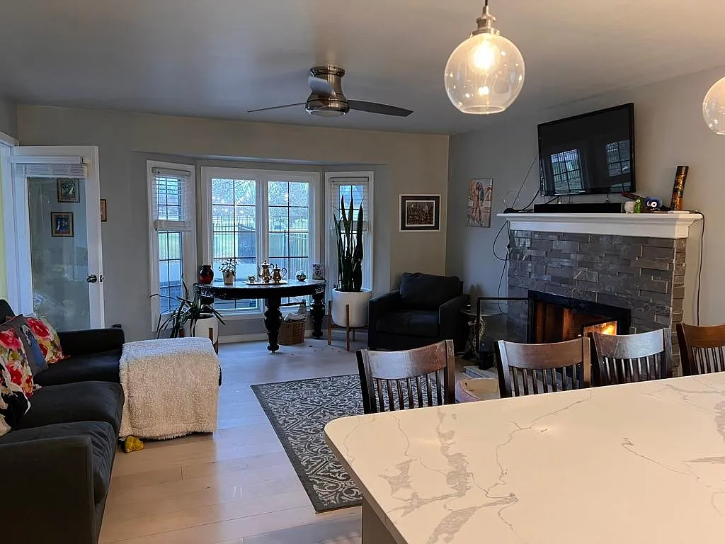 4 bed, 3451 sqft, $3,300 — Photo 4