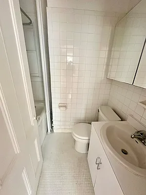 Rented by Brick Real Estate | media 16