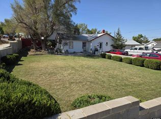 206 R St, Rock Springs, WY 82901