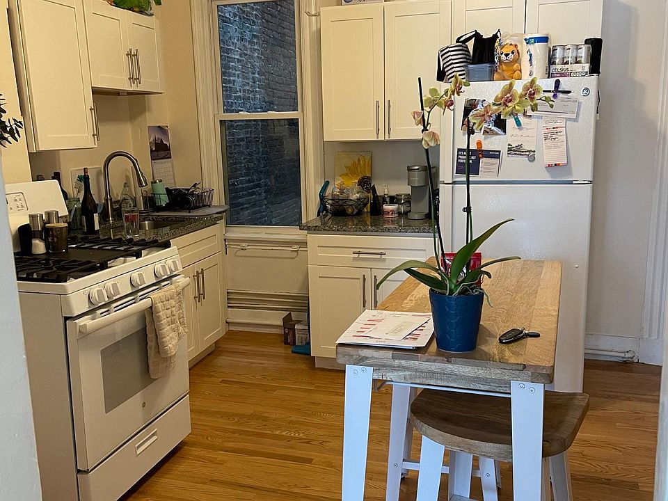 22 Hull St, Boston, MA 02113 Zillow