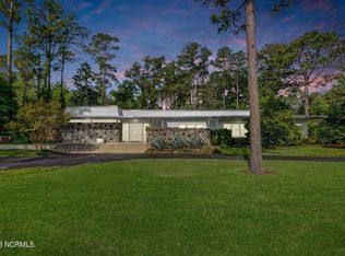 2210 S Live Oak Pkwy, Wilmington, NC 28403