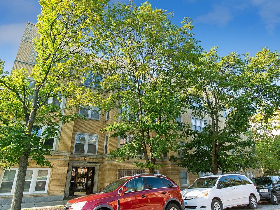 1st image of 3417 W Ainslie St #3