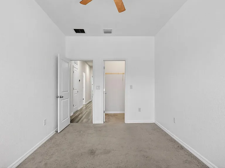 2833 Troubadour St #2833 — Photo 33
