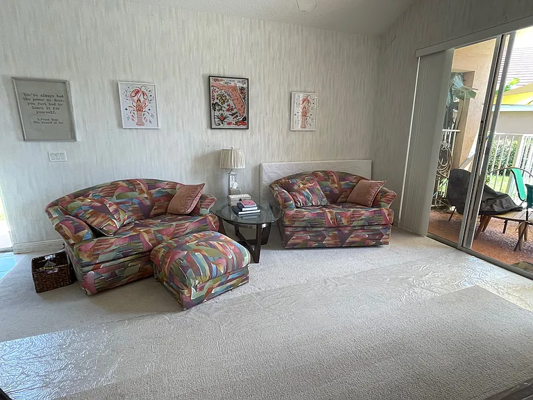 3 Lawrence Lake Dr — Photo 38