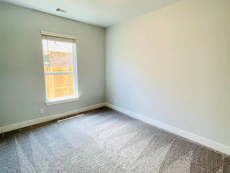 216 Catalina Cove Dr — Photo 25