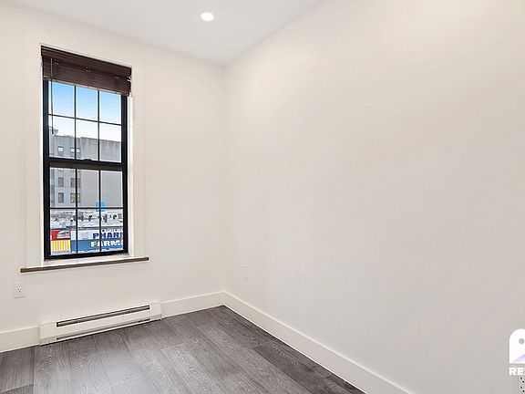 3rd image of 603 Academy St APT 3C