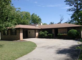 309 Magnolia Dr, Gulf Shores, AL 36542