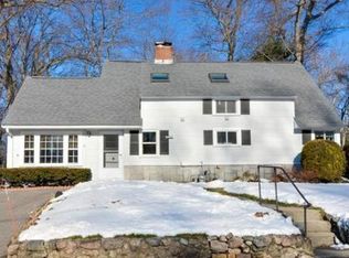 8 Braemore Rd, Natick, MA 01760