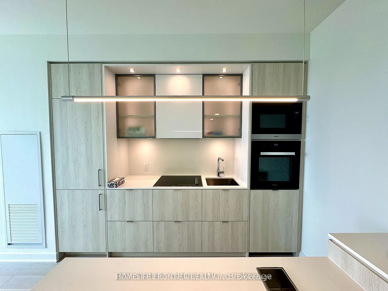1 bed, $2,499 — Photo 3