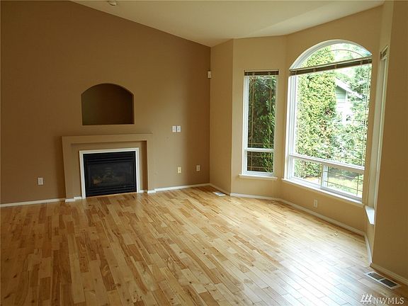 3rd image of 3117 Catherine Dr
