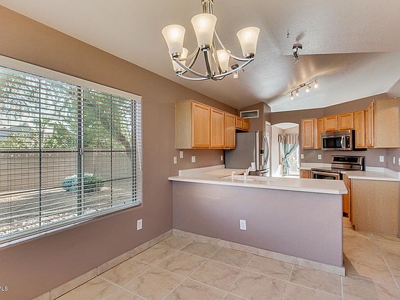 3rd image of 17215 E Kensington Pl
