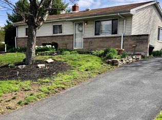 1441 Adams Ave, Harrisburg, PA 17112