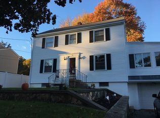 21 Carlson Dr, Cumberland, RI 02864